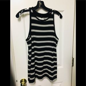 Lou & Grey sleeveless tops (2)